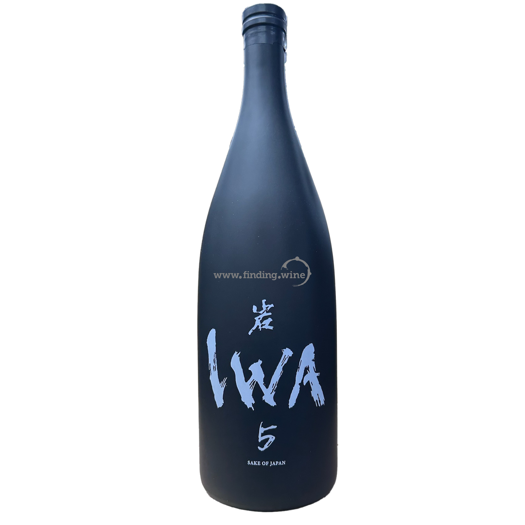 IWA 5 - 2021 - Junmai Daiginjo Assemblage 3 - 1.8 L - Toyama IWA 5 - 2021 - Junmai Daiginjo Assemblage 3 - 1.8 L - Toyama